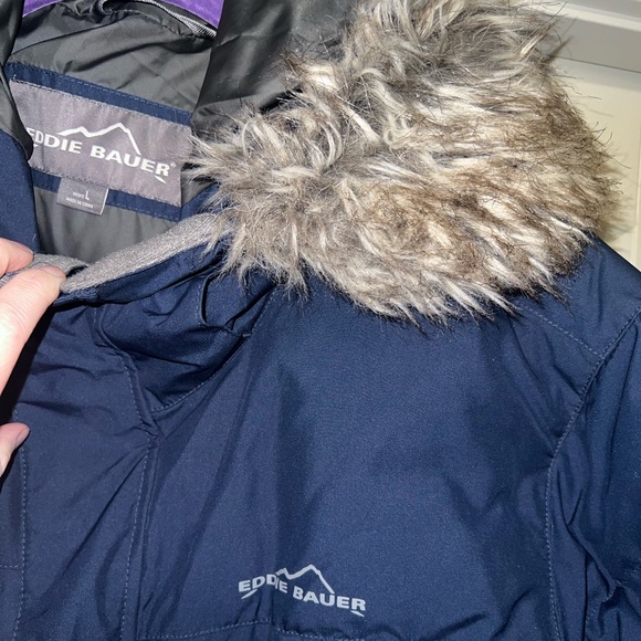 Eddie Bauer Men’s Puffer Jacket - Picture 2 of 4